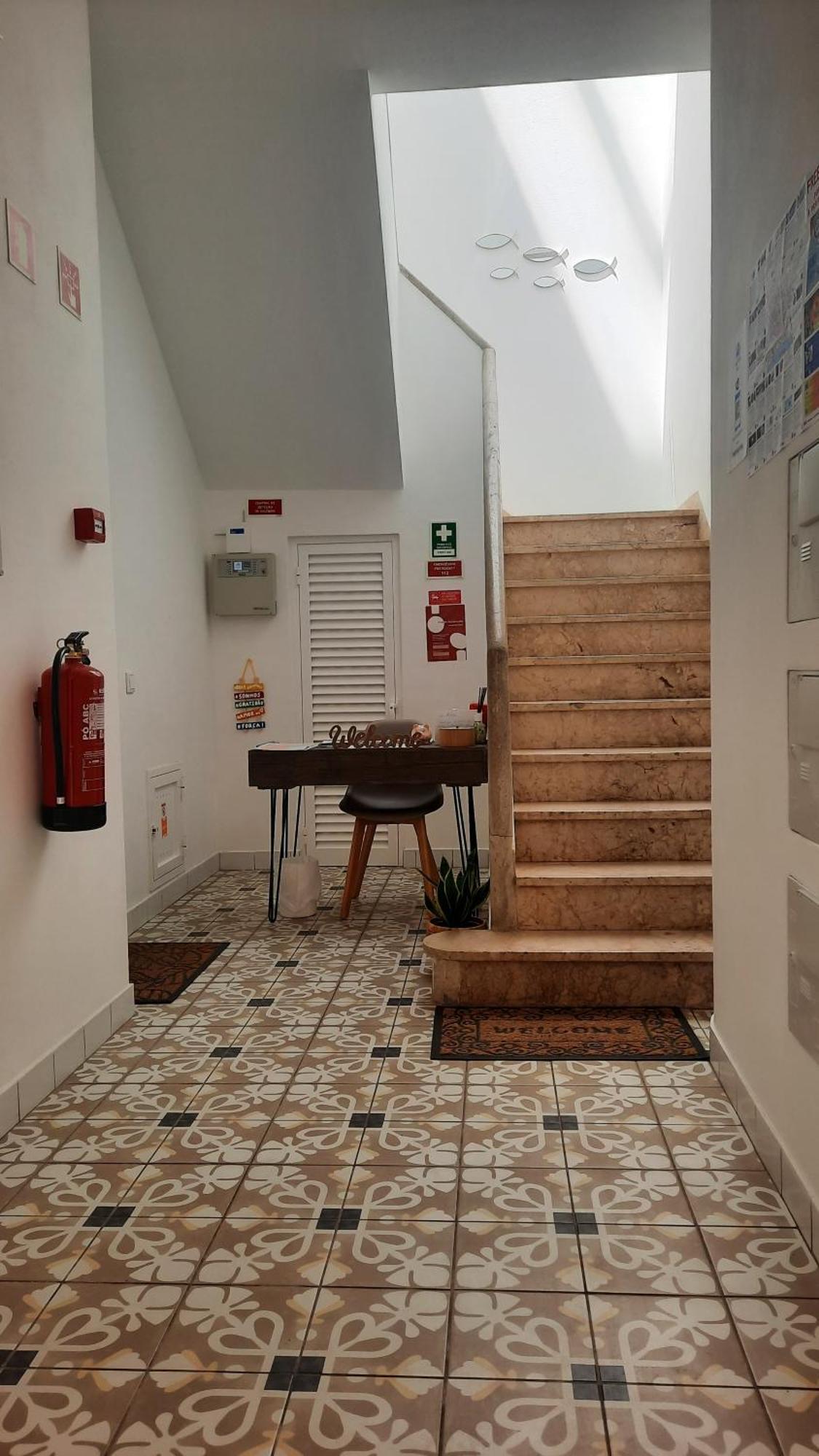 Blue Sardine Hostel Portimao Ngoại thất bức ảnh